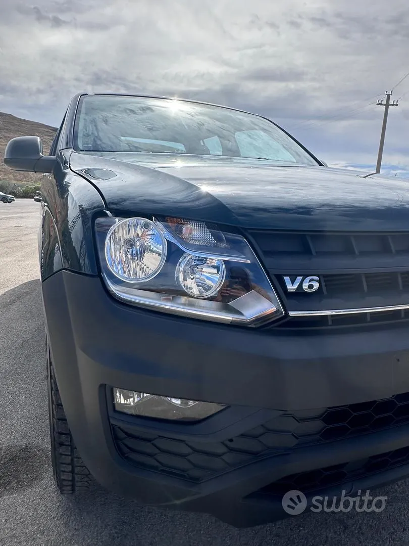 Volkswagen Amarok 2017 photo 2