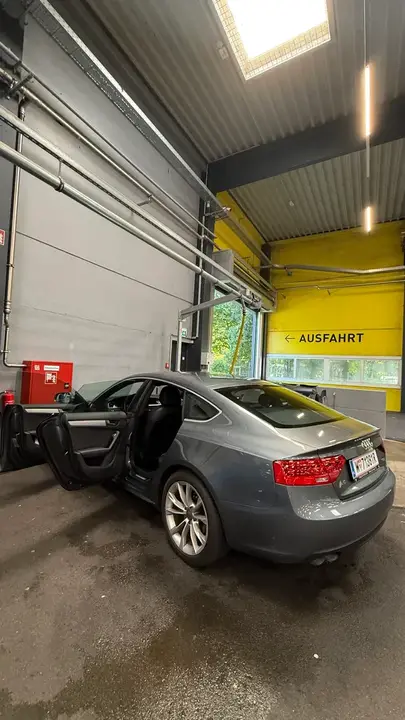 Audi A5 2012 photo 3