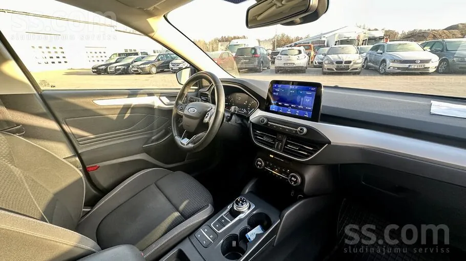 Ford Focus 2018 photo 3