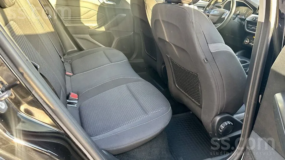 Ford Focus 2018 photo 4