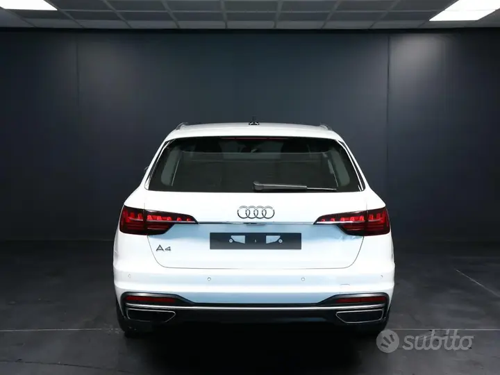 Audi A4 Avant 2023 photo 4