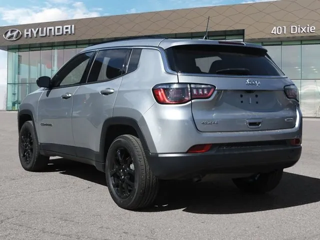 Jeep Compass 2023 photo 3