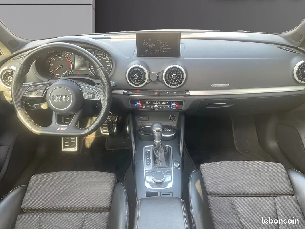 Audi A3 2018 photo 2