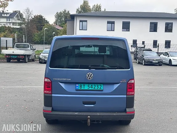 Volkswagen Transporter 2017 photo 4