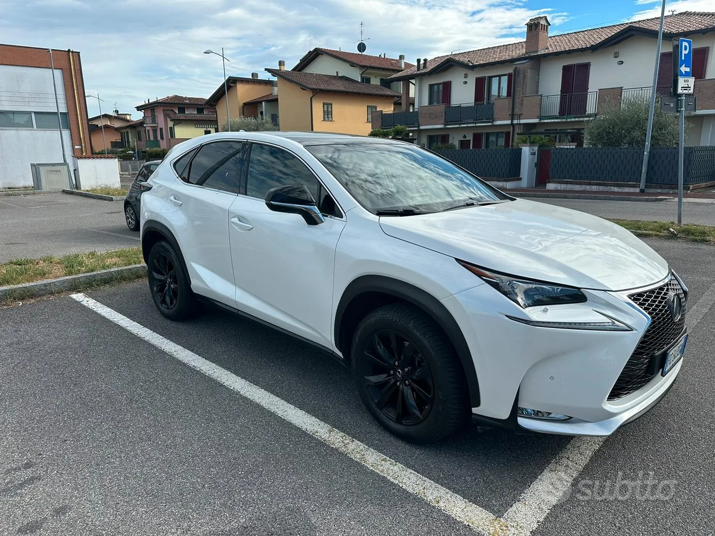 Lexus Nx 2016 photo 2