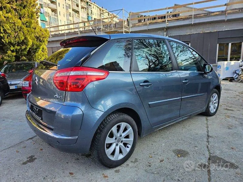 Citroen C4 Picasso 2010 photo 5