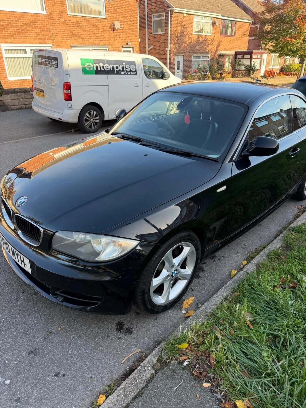 BMW 1 Series 2010 photo 2