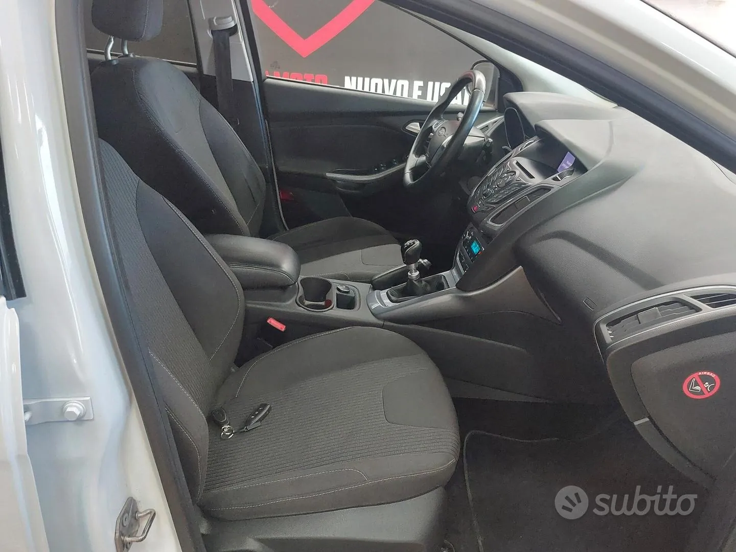 Ford Focus 2013 photo 3