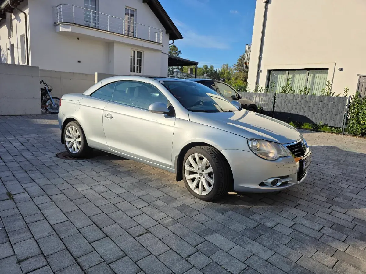 Volkswagen Eos