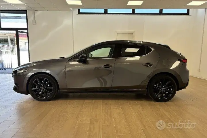 Mazda Mazda3 2025 photo 4