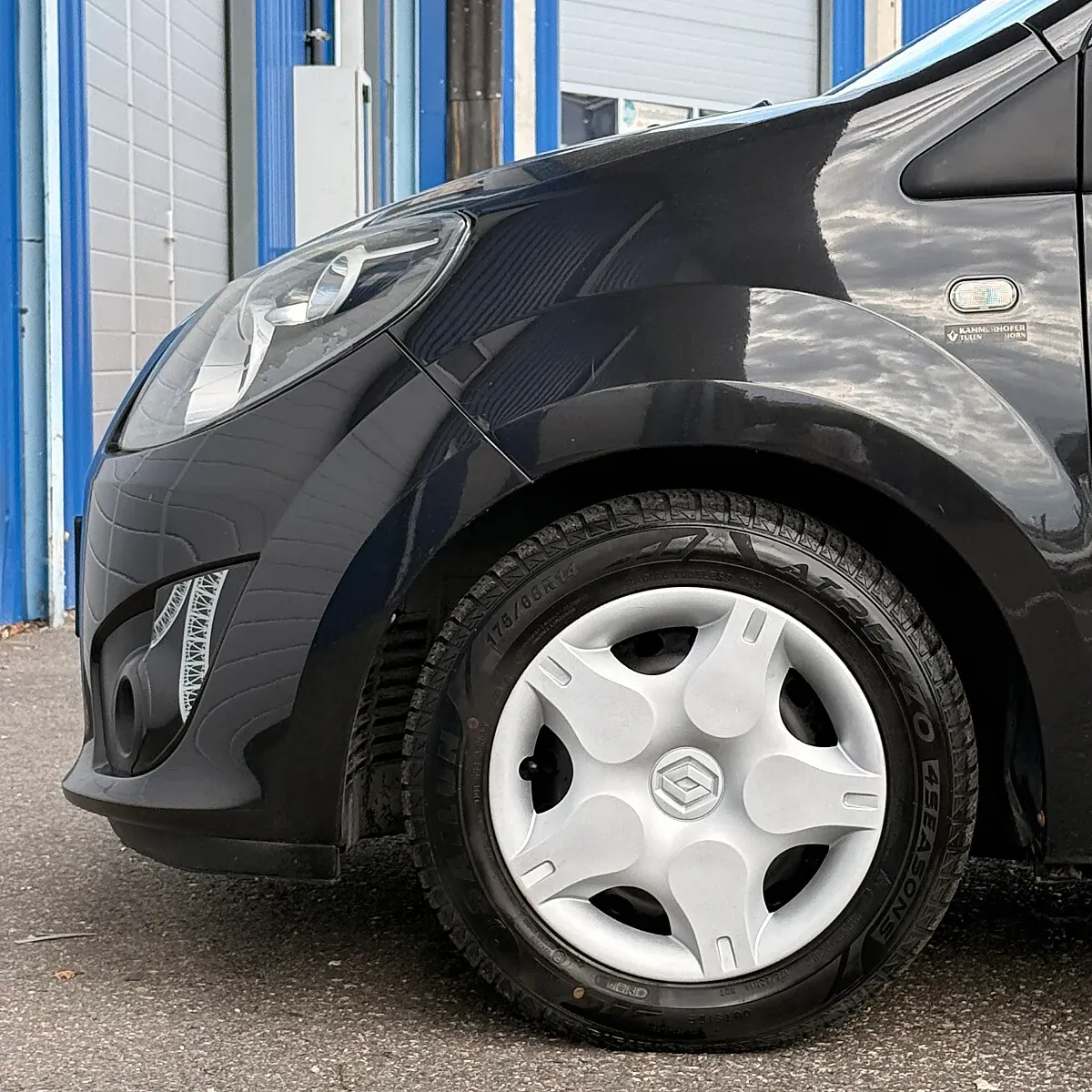 Renault Twingo 2010 photo 2