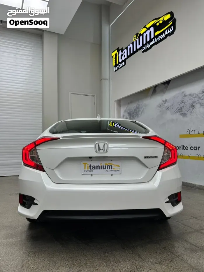Honda Civic 2021 photo 3