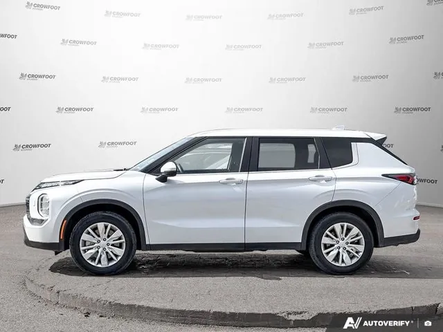 Mitsubishi Outlander 2025 photo 2