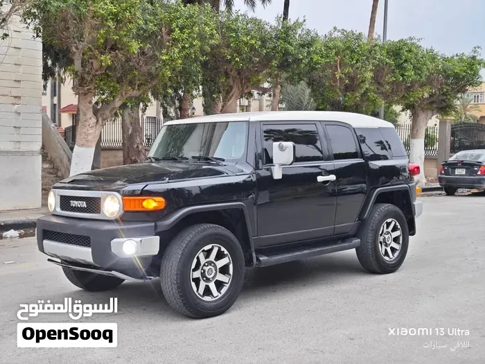 Toyota Fj 2013 photo 4