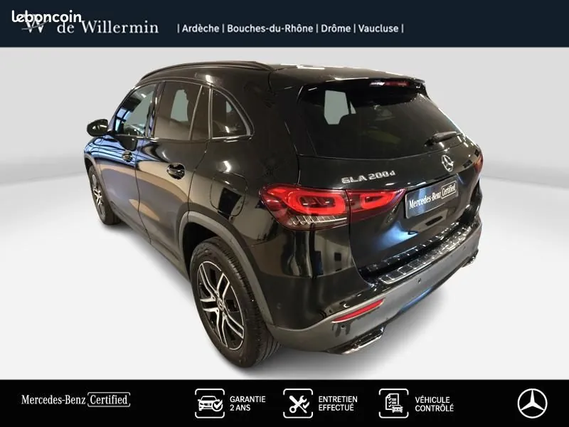 Mercedes-Benz Gla 200 D Business Line 2021 photo 4