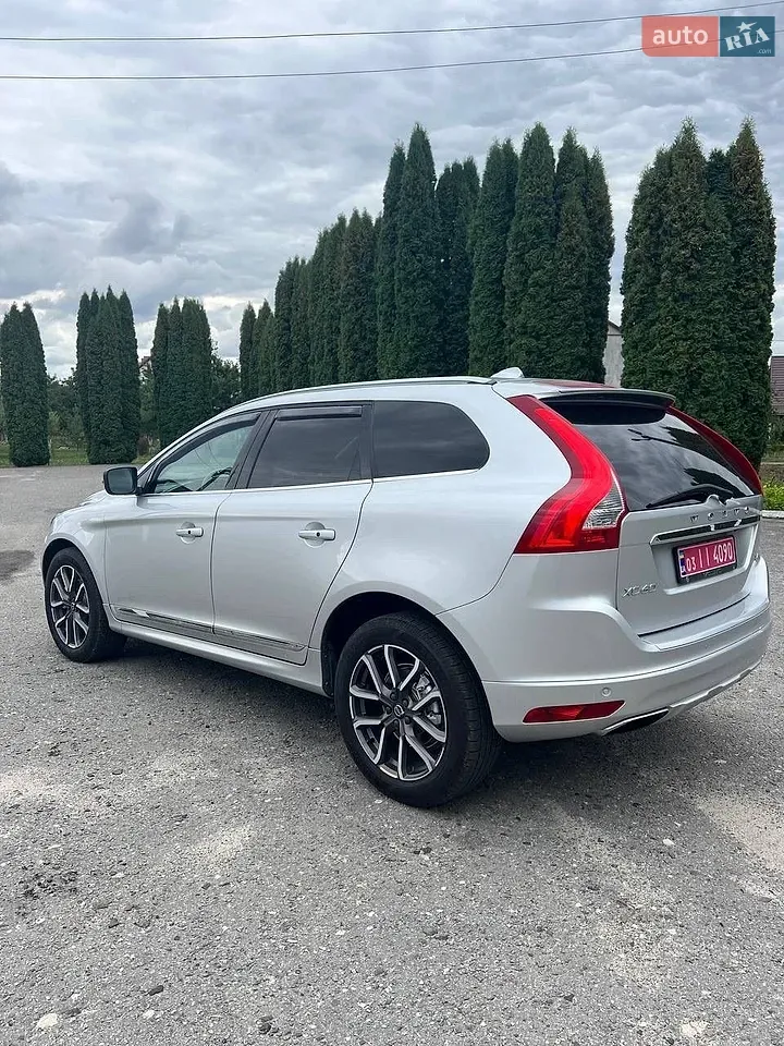 Volvo Xc60 2016 photo 2