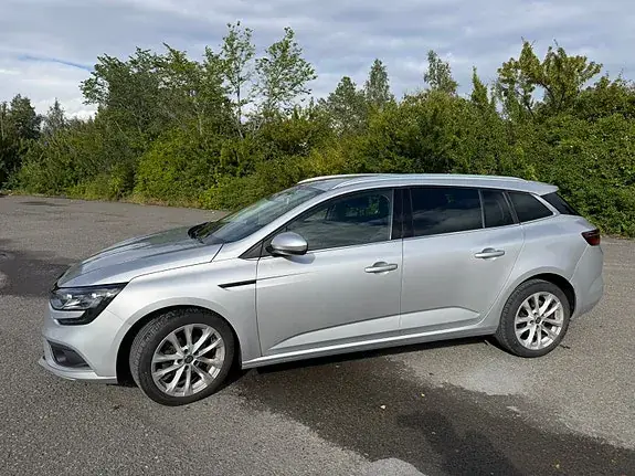 Renault Megane Iv 2019 photo 2