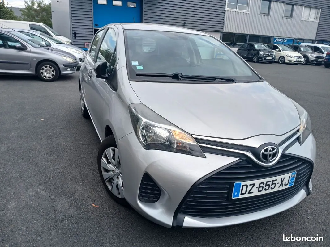 Toyota Yaris 2016 photo 3