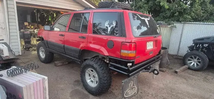 Jeep Grand Cherokee 1998 photo 3