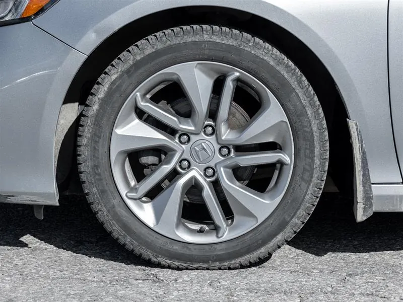 Honda Accord 2018 photo 4