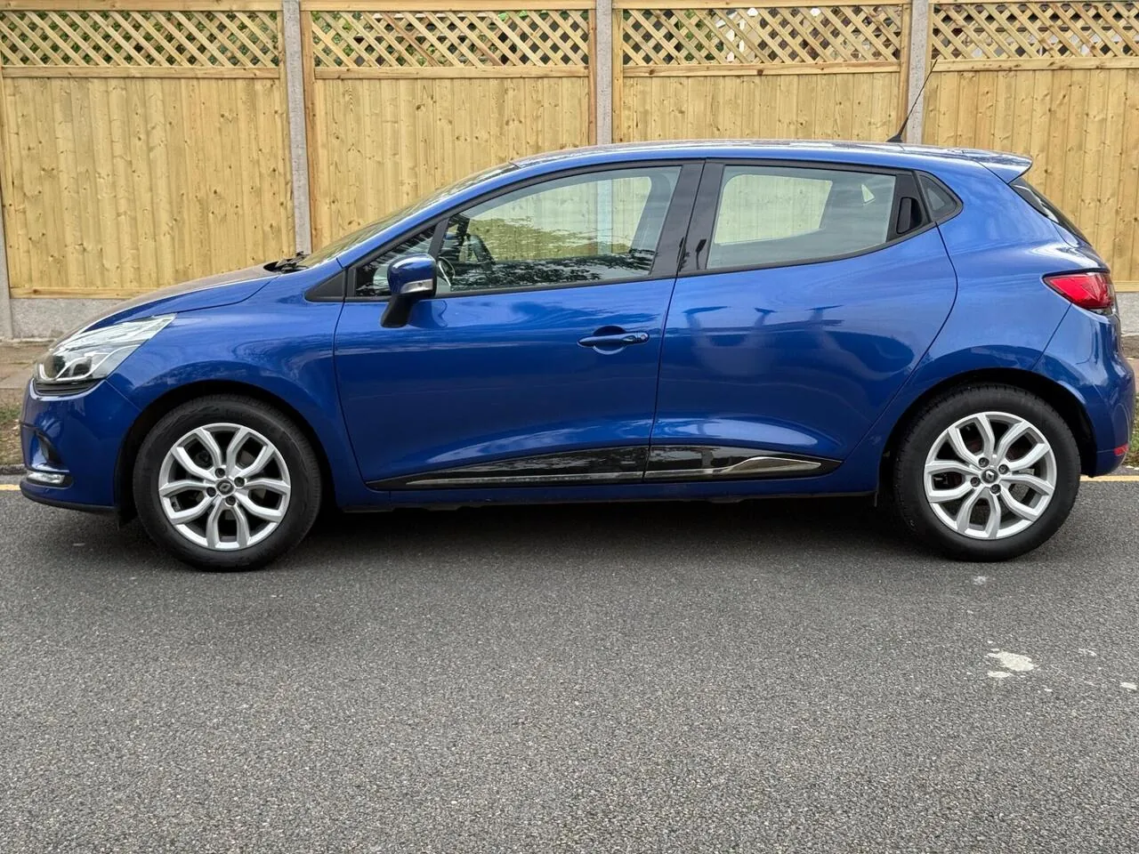 Renault Clio 2017 photo 3