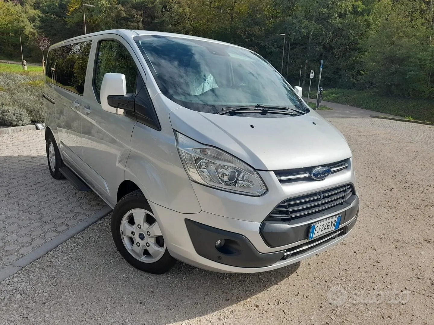 Ford Tourneo Custom