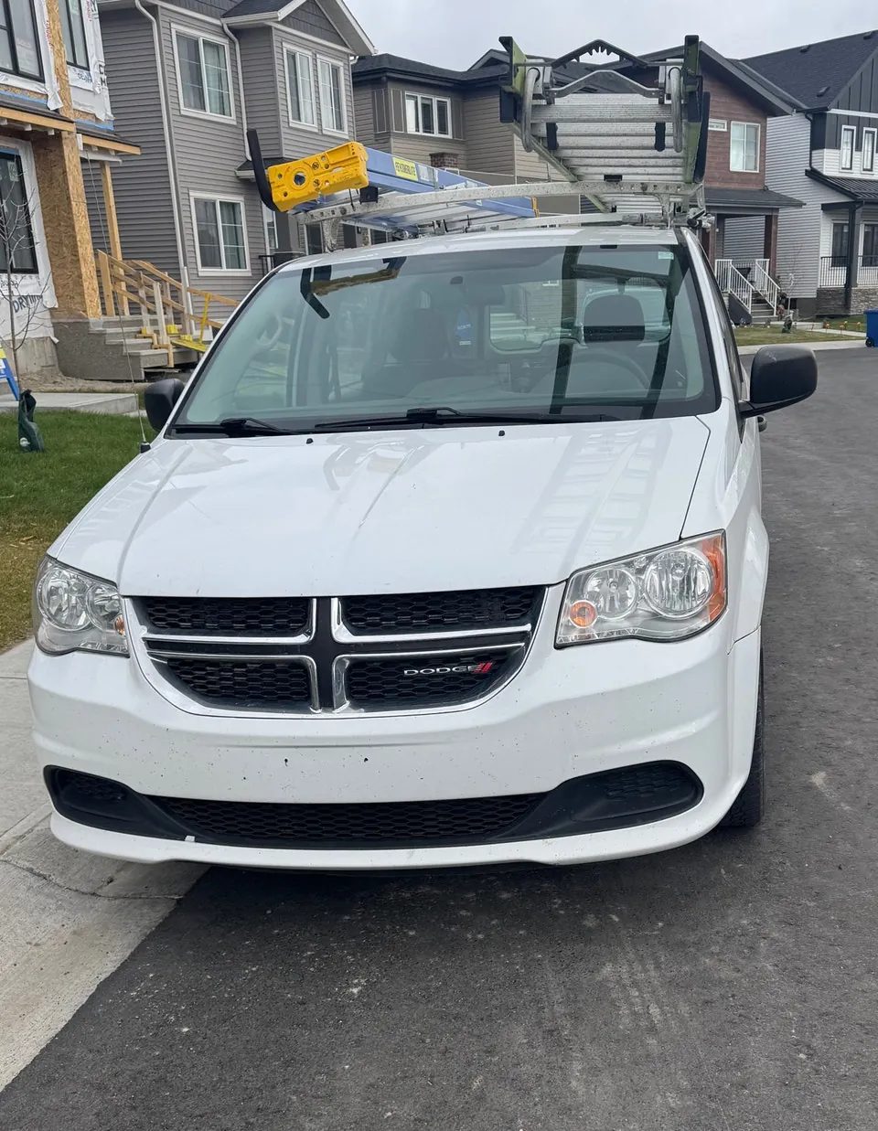 Dodge Caravan 2015 photo 2