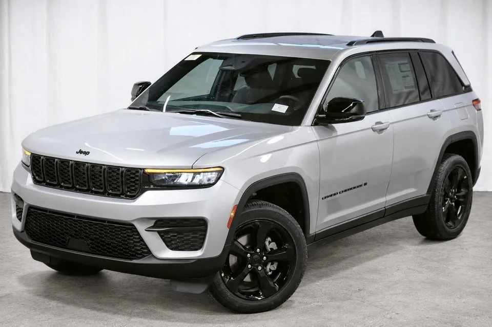 Jeep Grand Cherokee 2025 photo 3