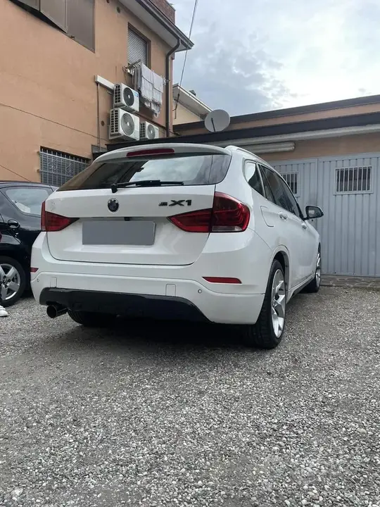 BMW X1 2014 photo 4