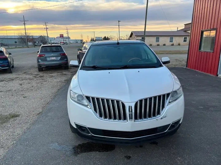 Lincoln Mkx 2015 photo 4