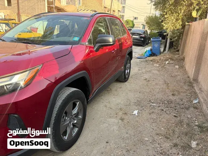 Toyota Rav4 2024 photo 2