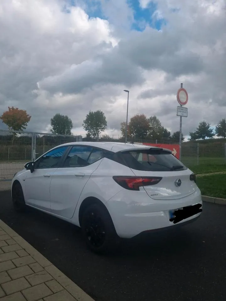 Opel Astra K