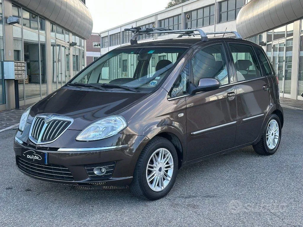 Lancia Musa 2009 photo 3