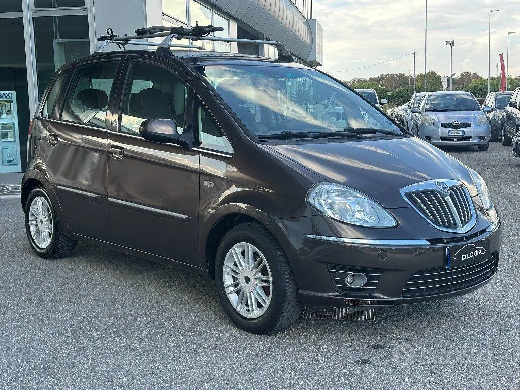 Lancia Musa 2009 photo 2