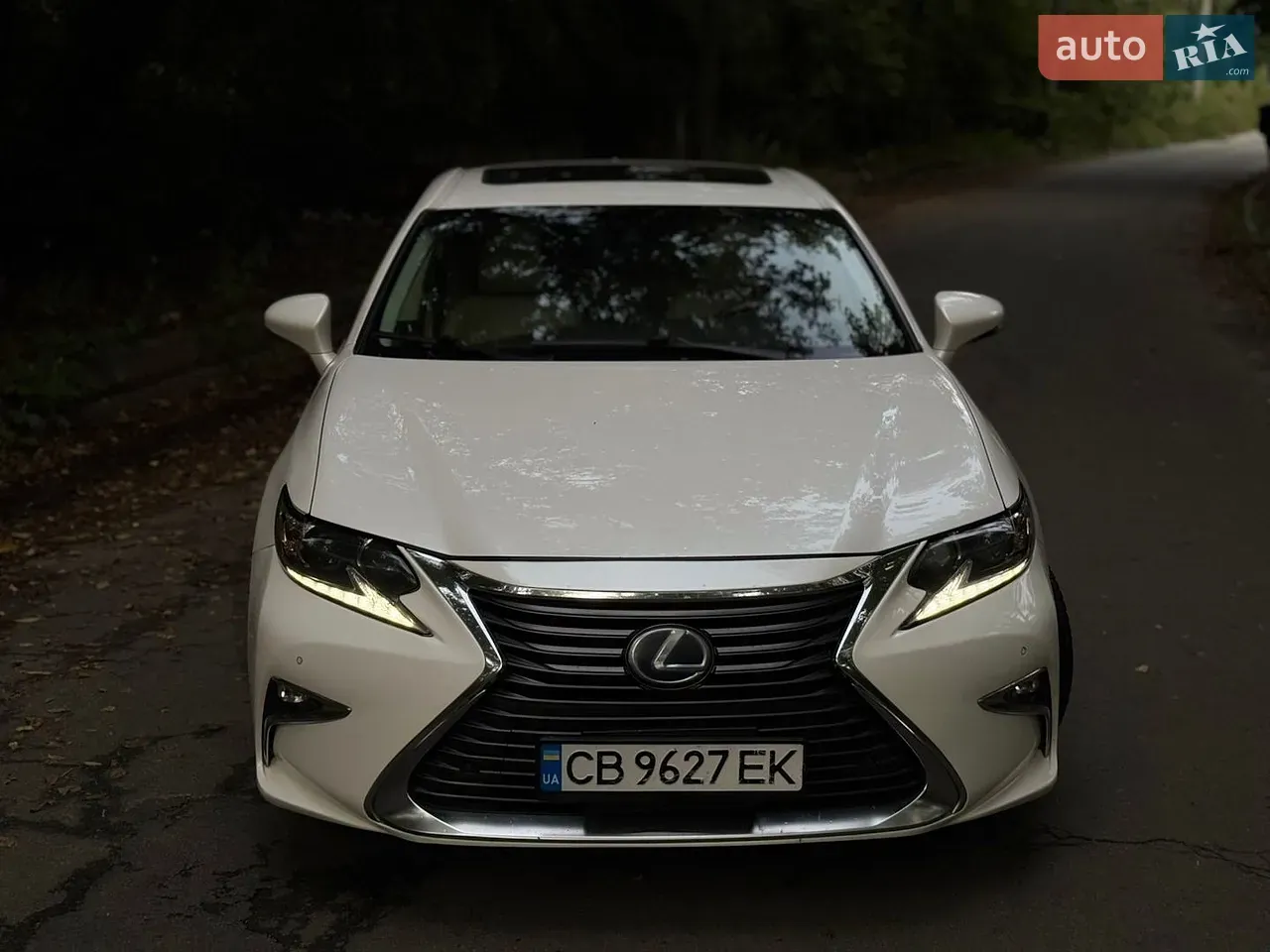 Lexus Es 2016 photo 2