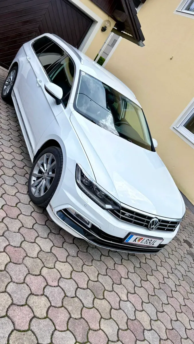 Volkswagen Passat 2019 photo 3