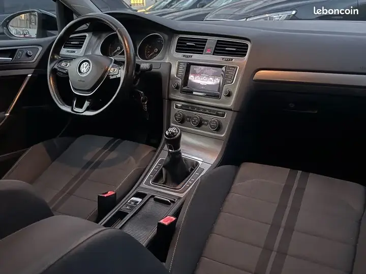 Volkswagen Golf 2013 photo 3