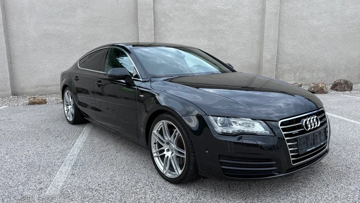 Audi A7 2012 photo 2