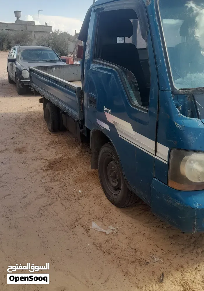 Kia Besta 2004 photo 3