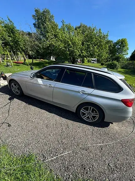 BMW 328I 2013 photo 2