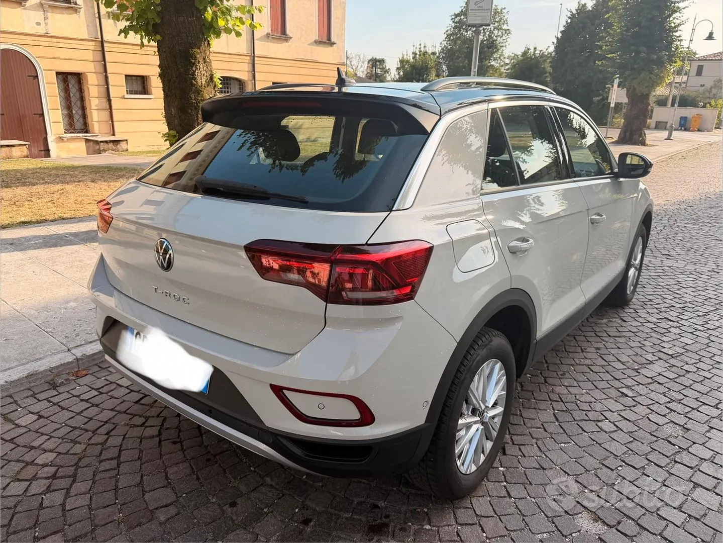 Volkswagen T-Roc 2023 photo 4