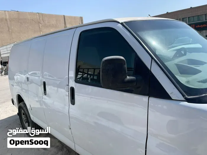 GMC Savana