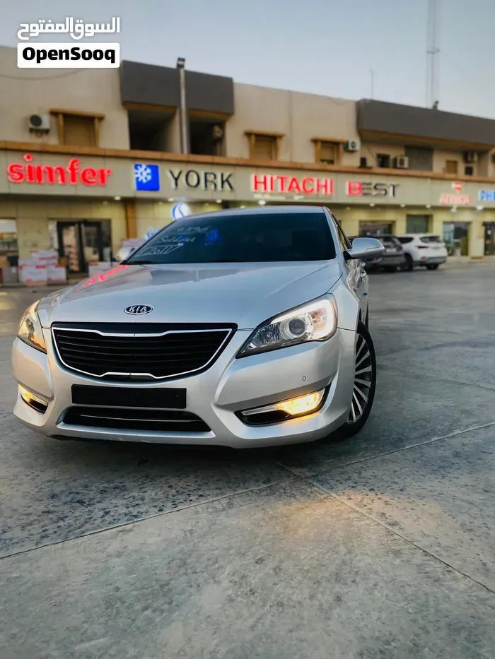 Kia Cadenza 2010 photo 5