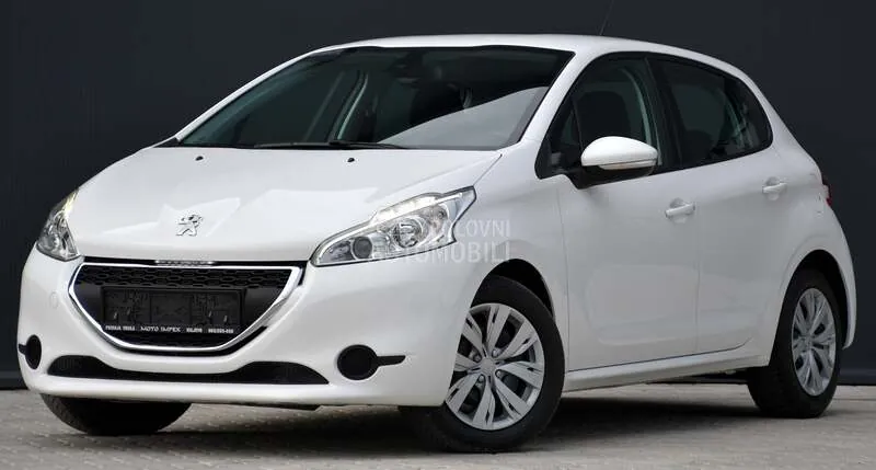 Peugeot 208 2013 photo 3