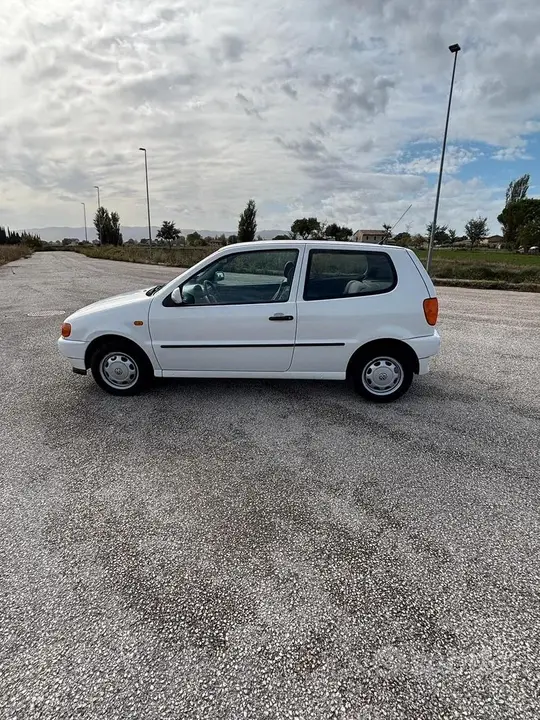 Volkswagen Polo 1996 photo 4