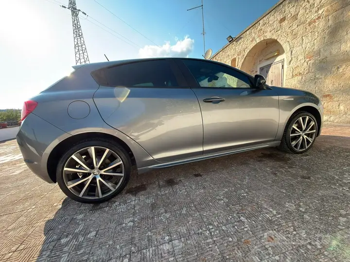 Alfa Romeo Giulietta