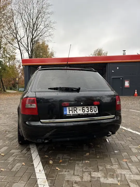 Audi A6 Avant 2004 photo 4