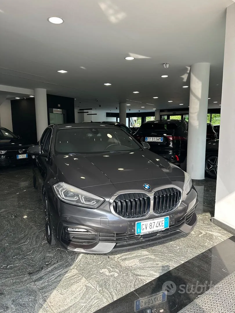 BMW 116D 2019 photo 3
