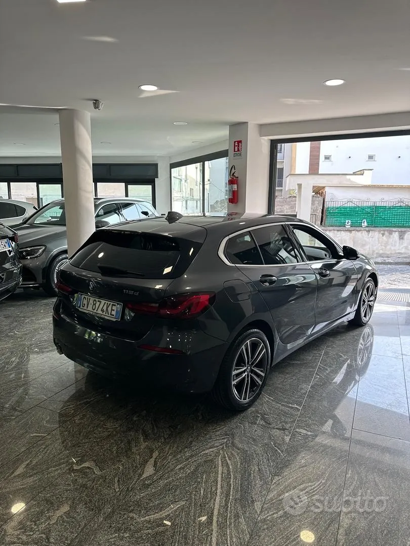 BMW 116D 2019 photo 4