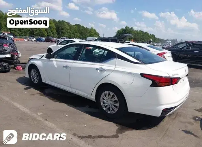 Nissan Altima 2022 photo 4